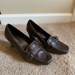 Naturalizer Womens dress shoes size 7 1/2M brown leather